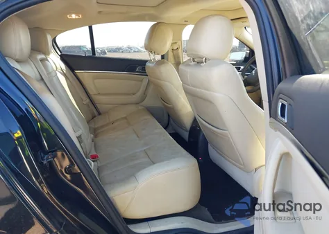 2013 Lincoln Mks z USA, uszkodzony, nr VIN 1LNHL9DK9DG618789